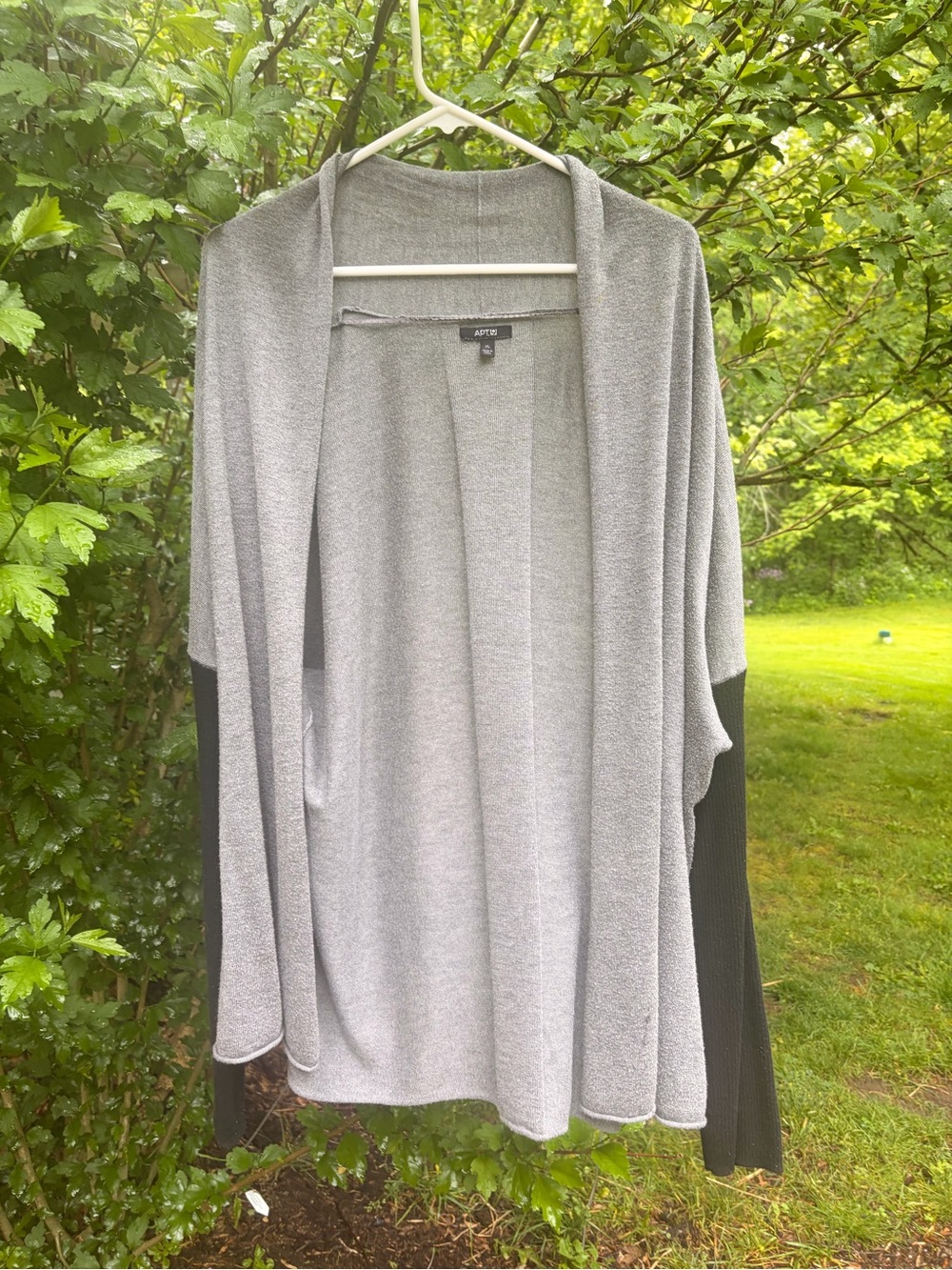 Apt. 9 Gray Open-Front Cardigan with Black Sleeve Panels